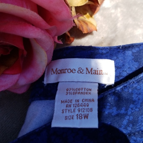 Monroe and Main Dress Pants - Picture 2 of 3